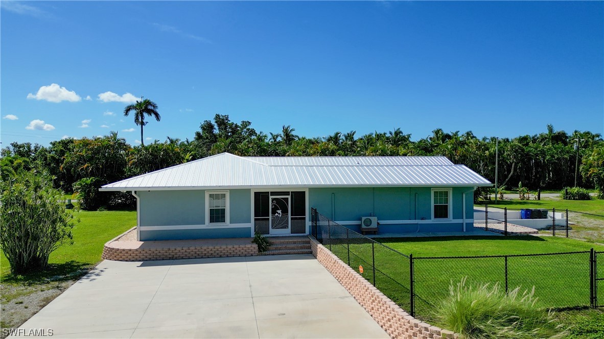 7200 Pineland Road Bokeelia, FL 33922 - Photo 3 of 46 Gallery Image 3