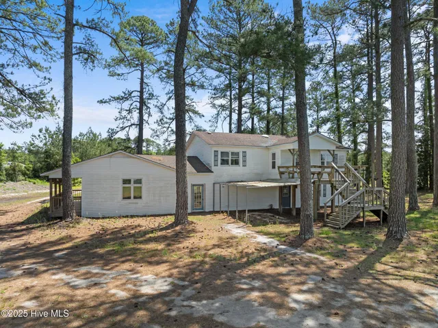 $249,900 | 9952 Highway 17, Vanceboro, NC 28586