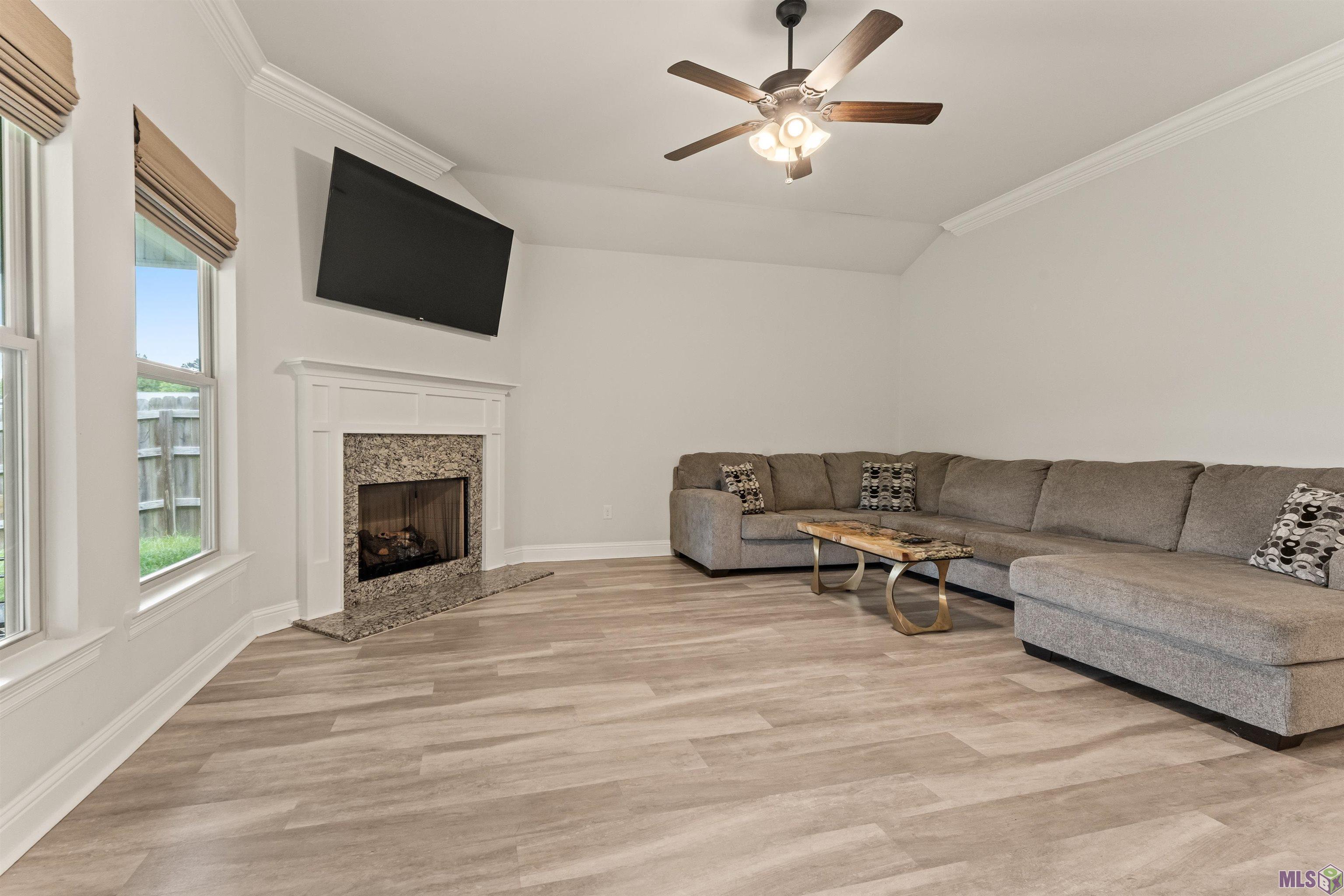 15189 Cedar Springs Road Gonzales, LA 70737 - Photo 4 of 28