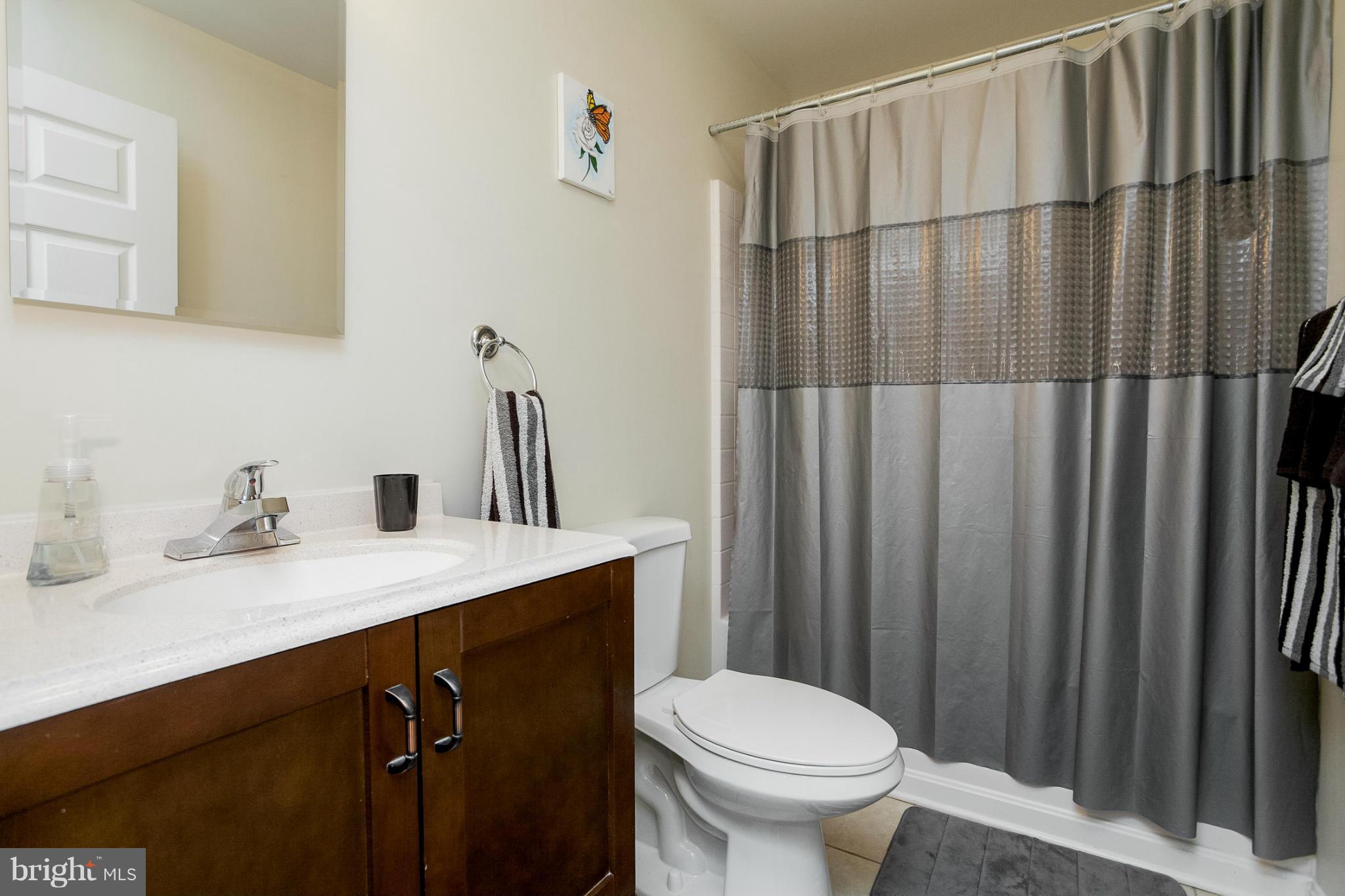 518 Meadow Road Baltimore, MD 21206 - Photo 22 of 27 Bath