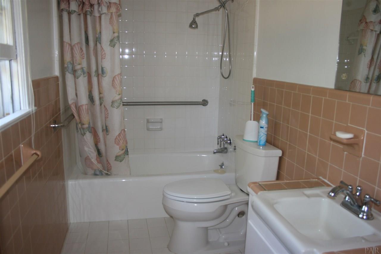 3611 Maule Road Pensacola, FL 32503 - Photo 15 of 21 Gallery Image 15