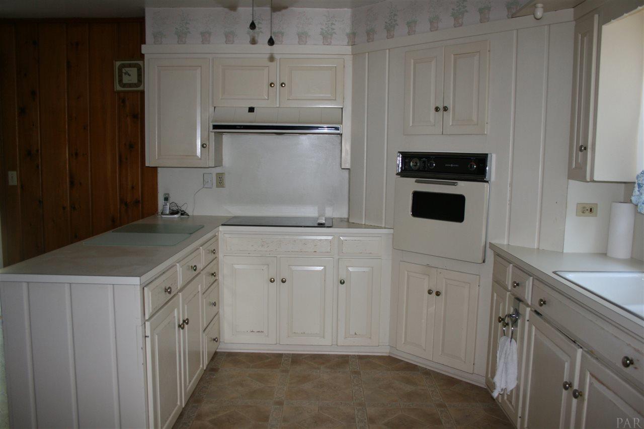3611 Maule Road Pensacola, FL 32503 - Photo 9 of 21 Gallery Image 9