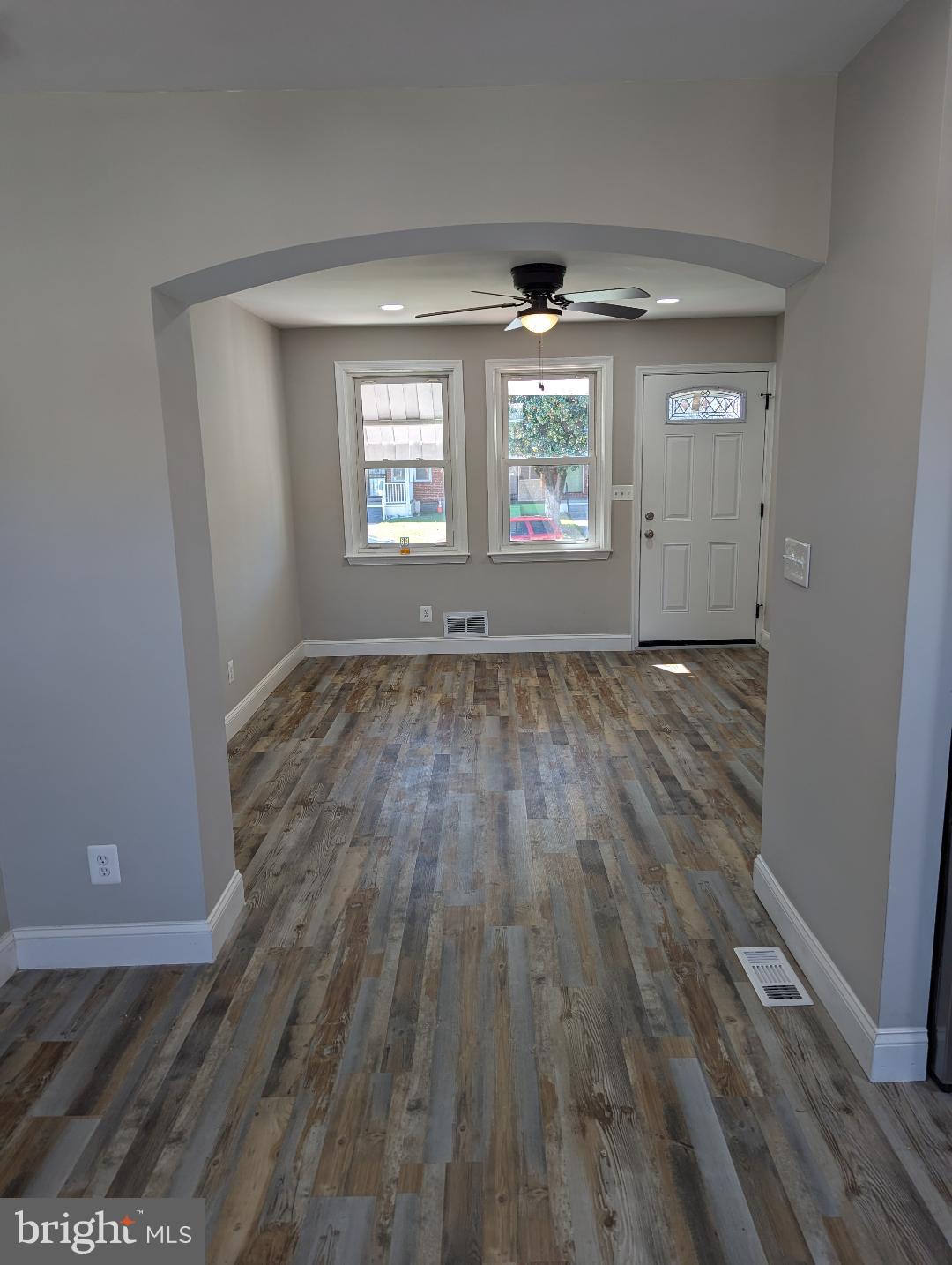 3481 Dunhaven Road Dundalk, MD 21222 - Photo 3 of 15