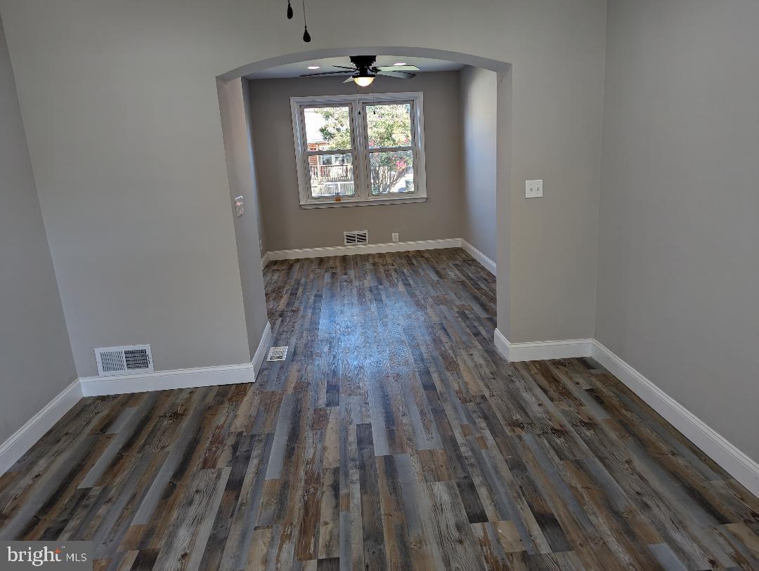 3481 Dunhaven Road Dundalk, MD 21222 - Photo 4 of 15