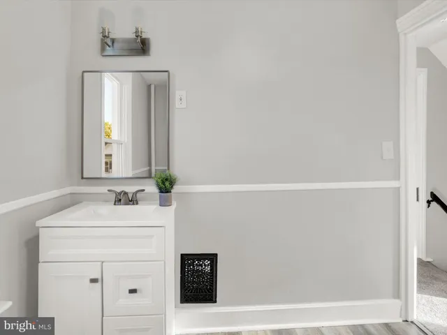 $245,000 | 497 State Street, Enola, PA 17025