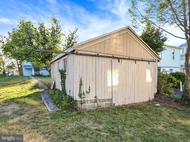 $245,000 | 497 State Street, Enola, PA 17025