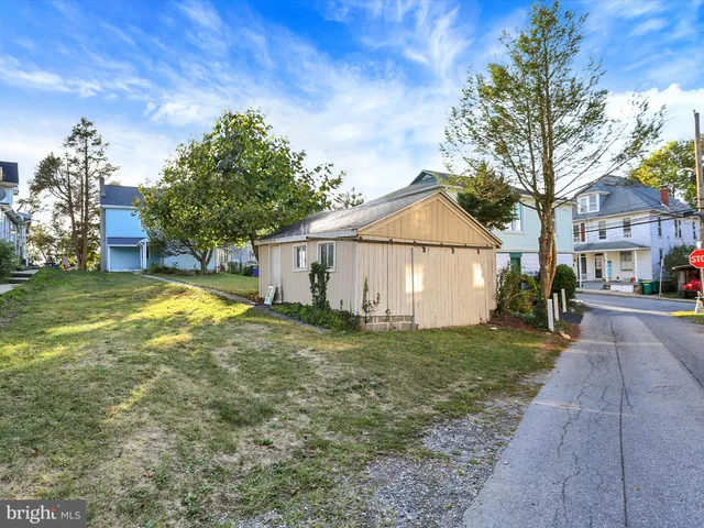 $245,000 | 497 State Street, Enola, PA 17025