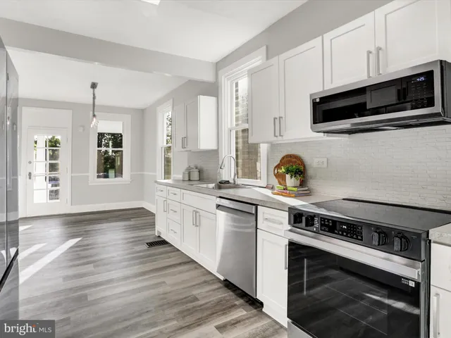 $245,000 | 497 State Street, Enola, PA 17025