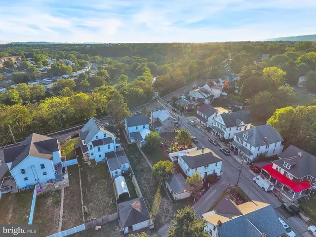 $245,000 | 497 State Street, Enola, PA 17025