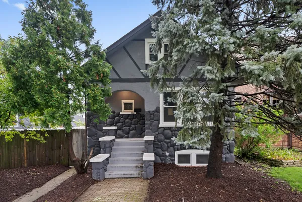 $339,000 | 3229 Maple Avenue, Brookfield, IL 60513
