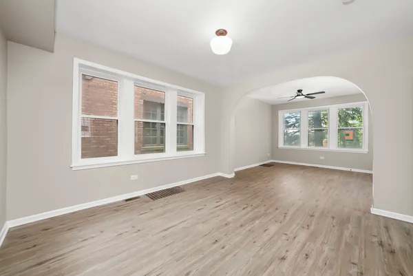 $339,000 | 3229 Maple Avenue, Brookfield, IL 60513