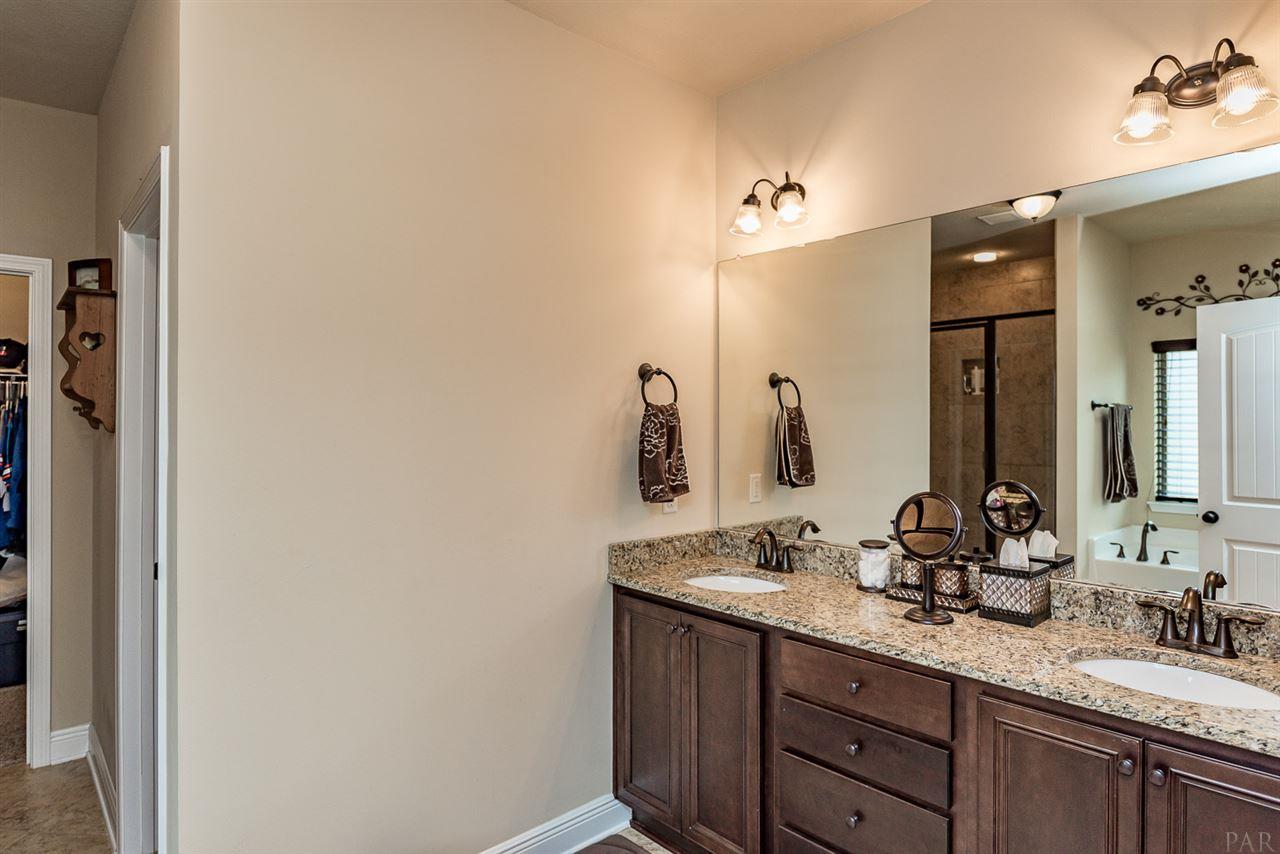 2745 Tulip Hill Road Pace, FL 32571 - Photo 18 of 42 Gallery Image 18