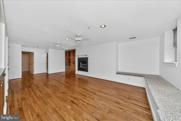 $479,000 | 2801 Connecticut Avenue Northwest, Unit 15, Washington, DC 20008
