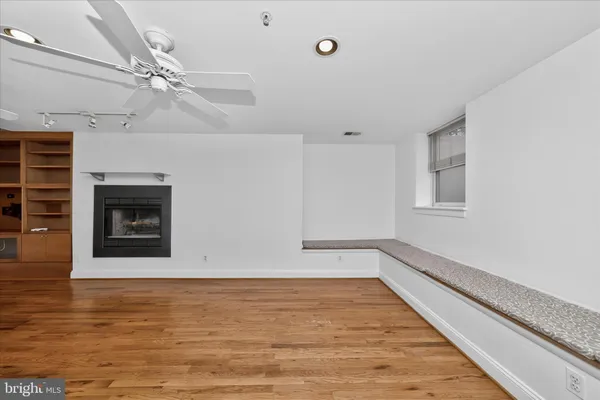 $479,000 | 2801 Connecticut Avenue Northwest, Unit 15, Washington, DC 20008