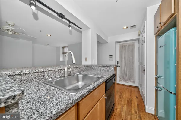 $479,000 | 2801 Connecticut Avenue Northwest, Unit 15, Washington, DC 20008
