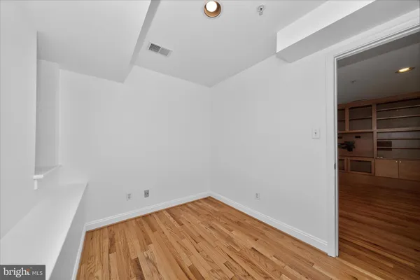 $479,000 | 2801 Connecticut Avenue Northwest, Unit 15, Washington, DC 20008