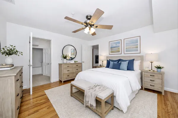 $479,000 | 2801 Connecticut Avenue Northwest, Unit 15, Washington, DC 20008