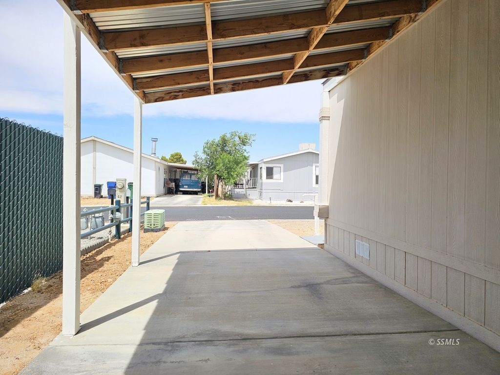 620 West Upjohn Avenue, Unit 43 Ridgecrest, CA 93555 - Photo 27 of 36