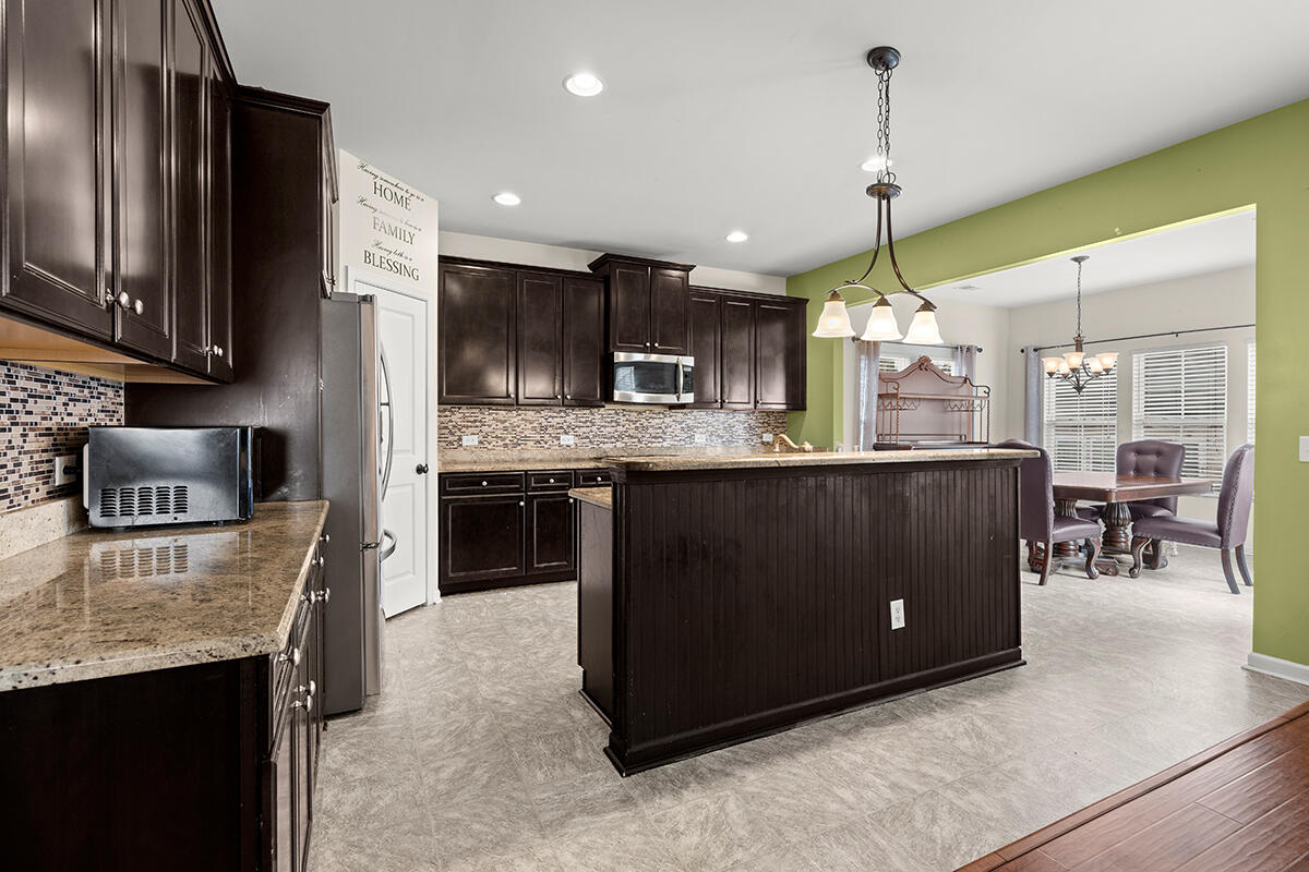 9717 Wellborn Boulevard Ladson, SC 29456 - Photo 15 of 35 N