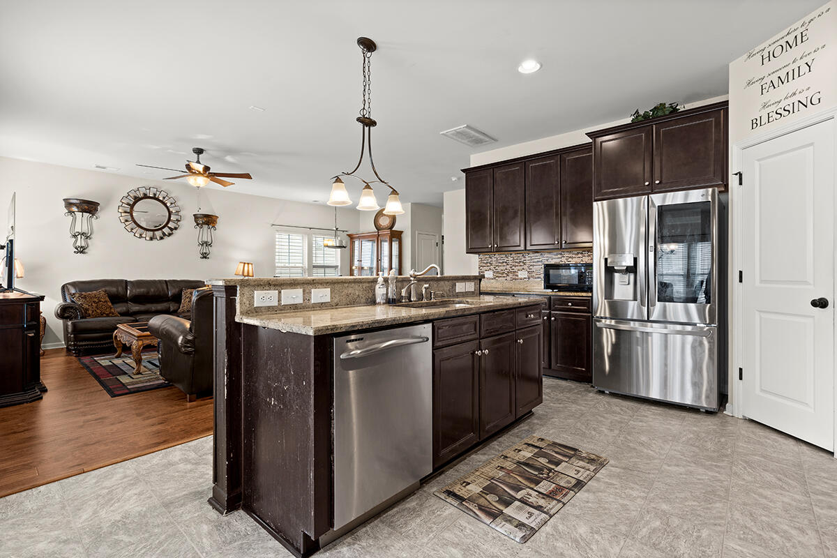 9717 Wellborn Boulevard Ladson, SC 29456 - Photo 16 of 35 O