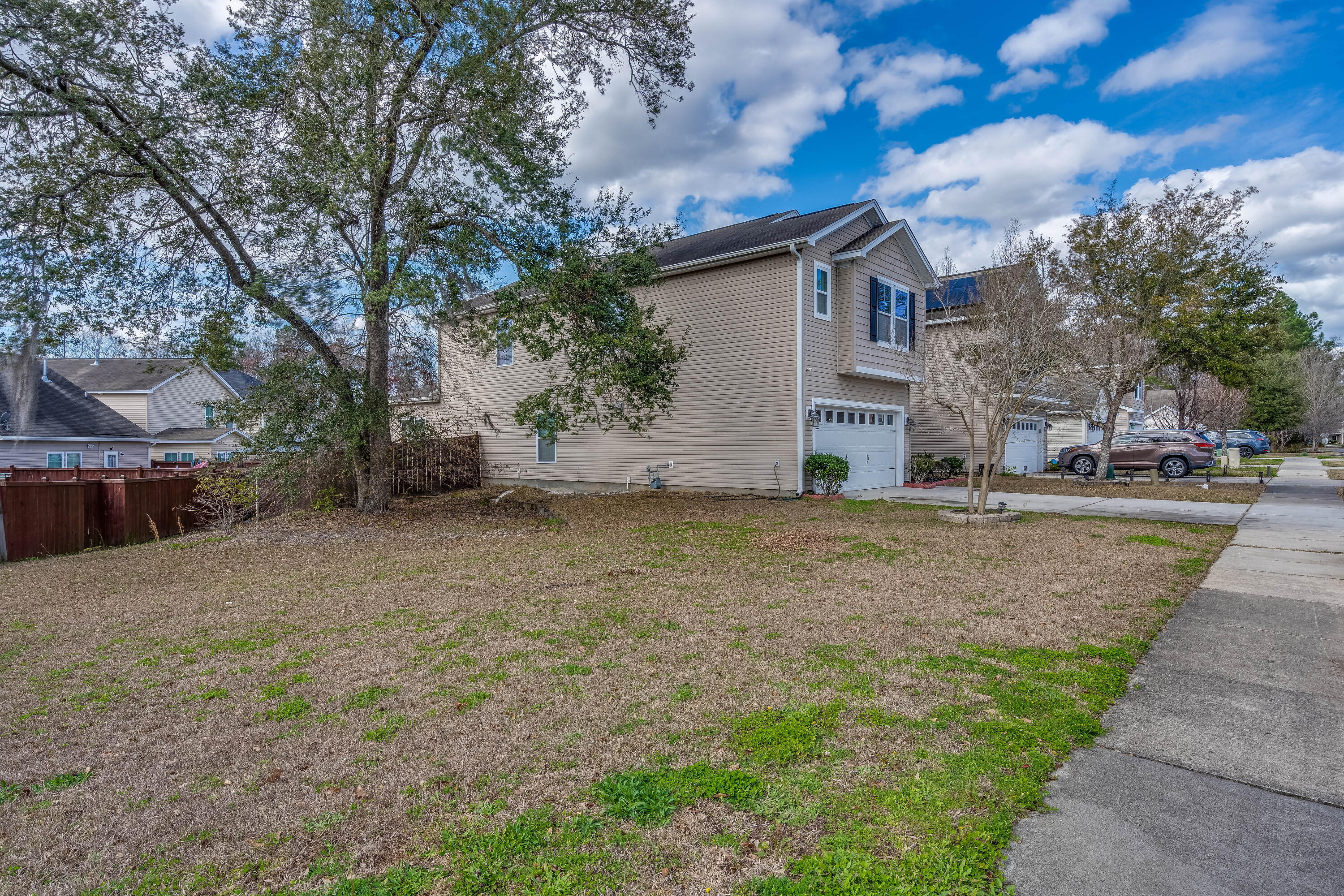 9717 Wellborn Boulevard Ladson, SC 29456 - Photo 3 of 35 DSC08884prefinished