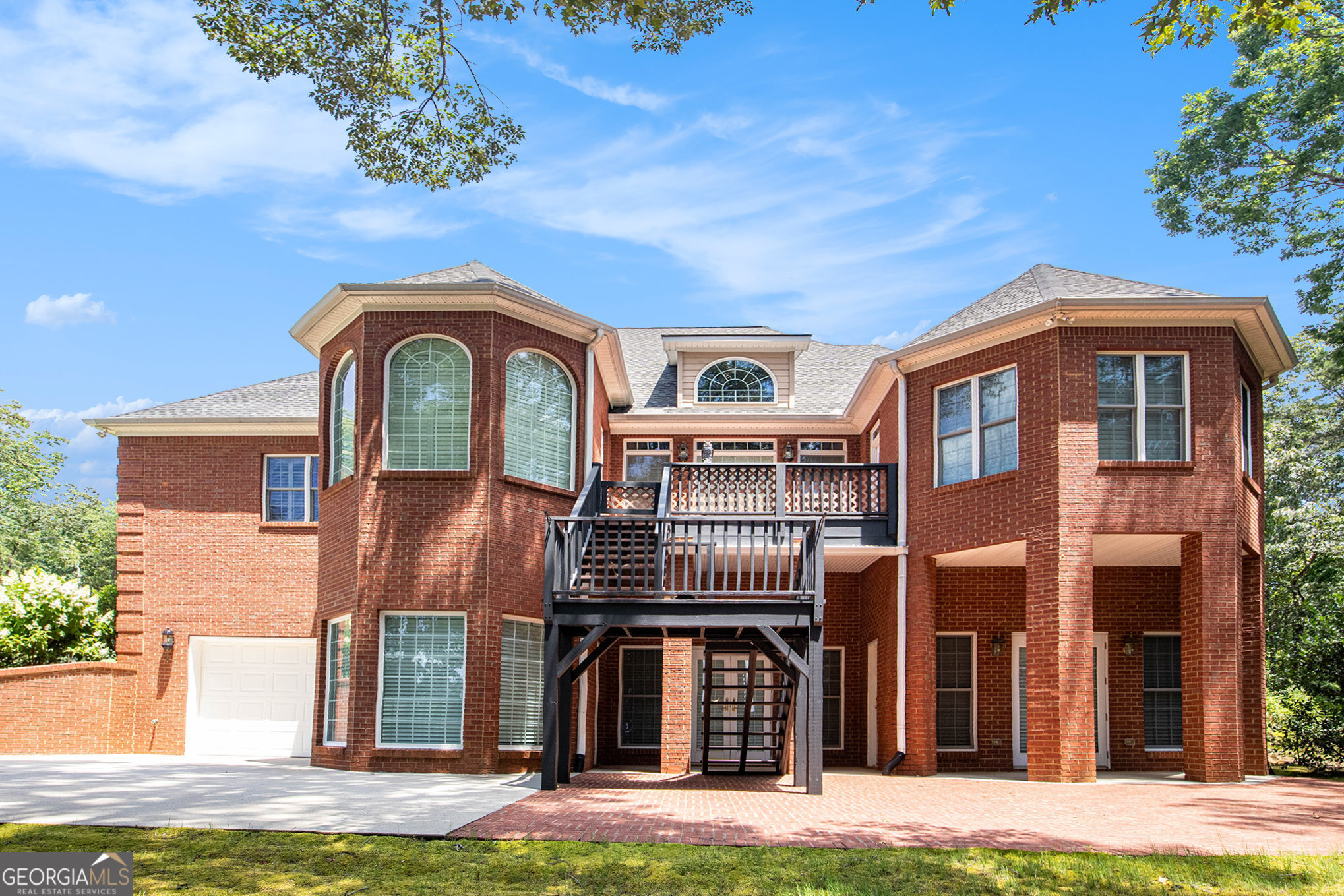 131 Winesap Way Clarkesville, GA 30523 - Photo 52 of 65 front view of a house with a yard