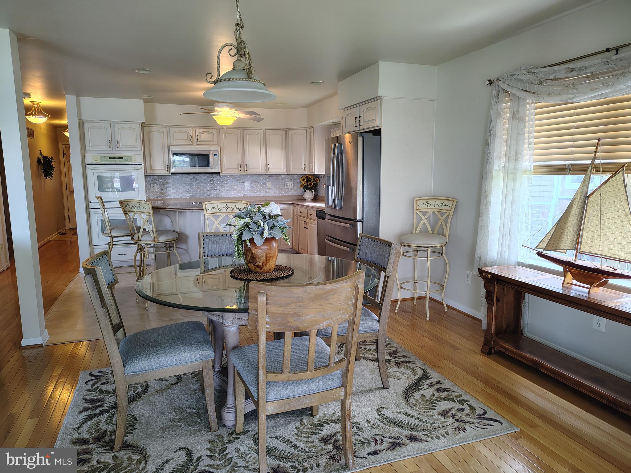 2424 Golupski Road Baltimore, MD 21221 - Photo 8 of 26 Dining Area