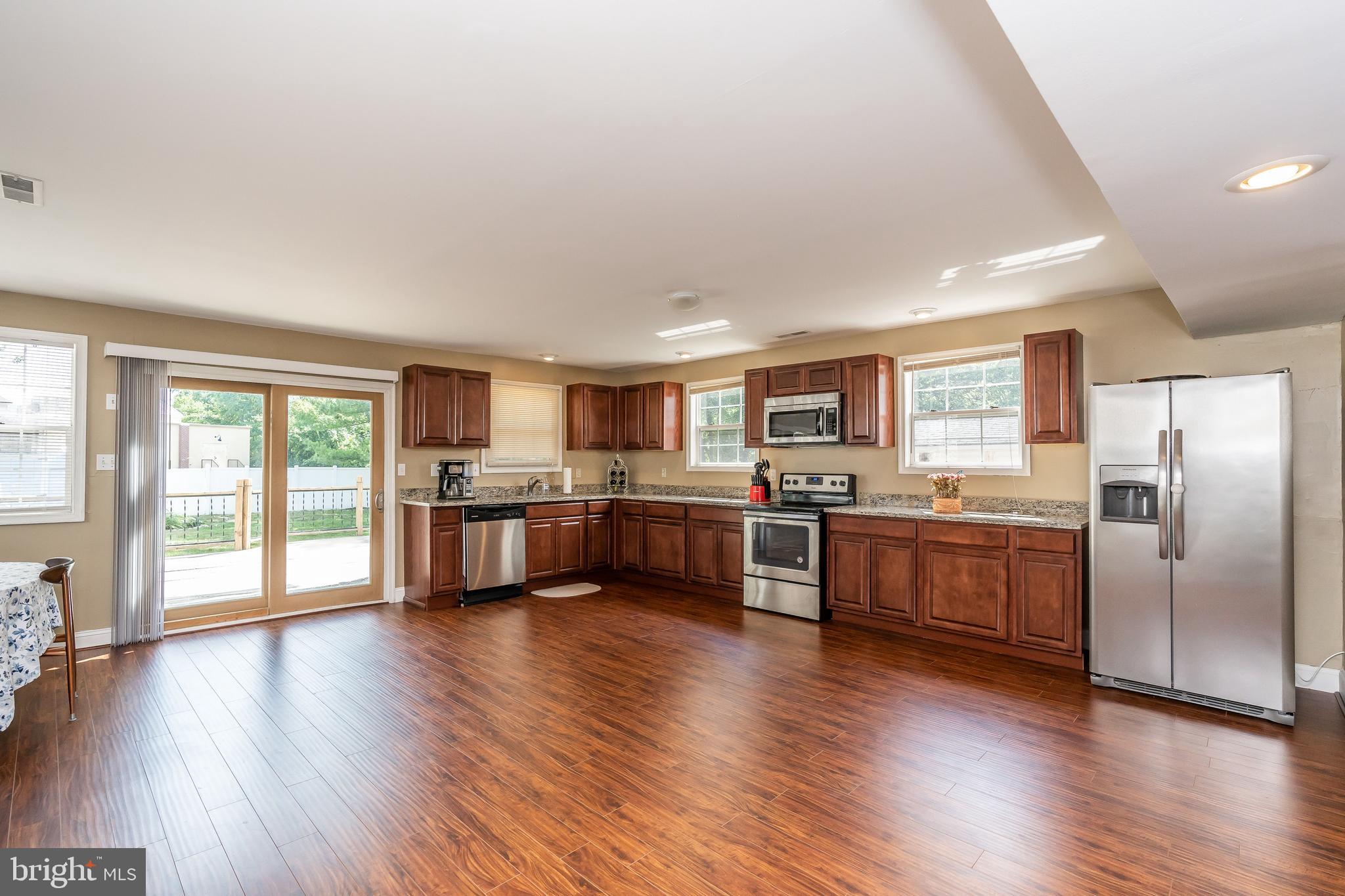 7705 East Battle Grove Road Baltimore, MD 21222 - Photo 30 of 87
