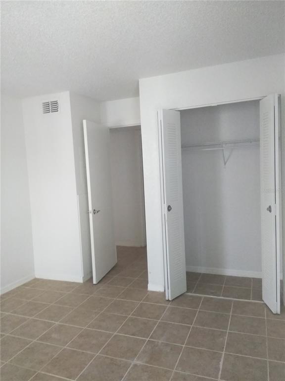 5168 Conroy Road, Unit 1636 Orlando, FL 32811 - Photo 5 of 9