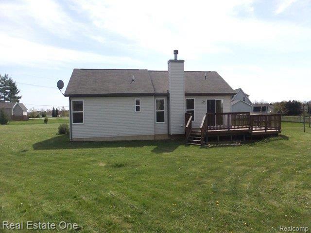 8581 Bergin Road Howell, MI 48843 - Photo 3 of 25 Rear Elevation