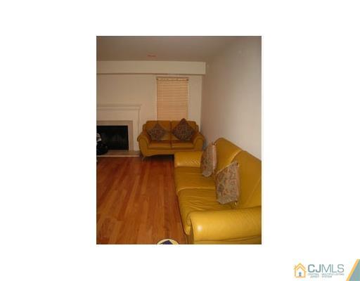 4001 Springbrook Drive Edison, NJ 08820 - Photo 10 of 11