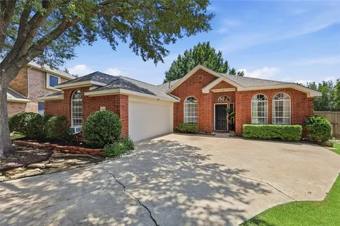 $425,000 | 203 Applewood Court, McKinney, TX 75071