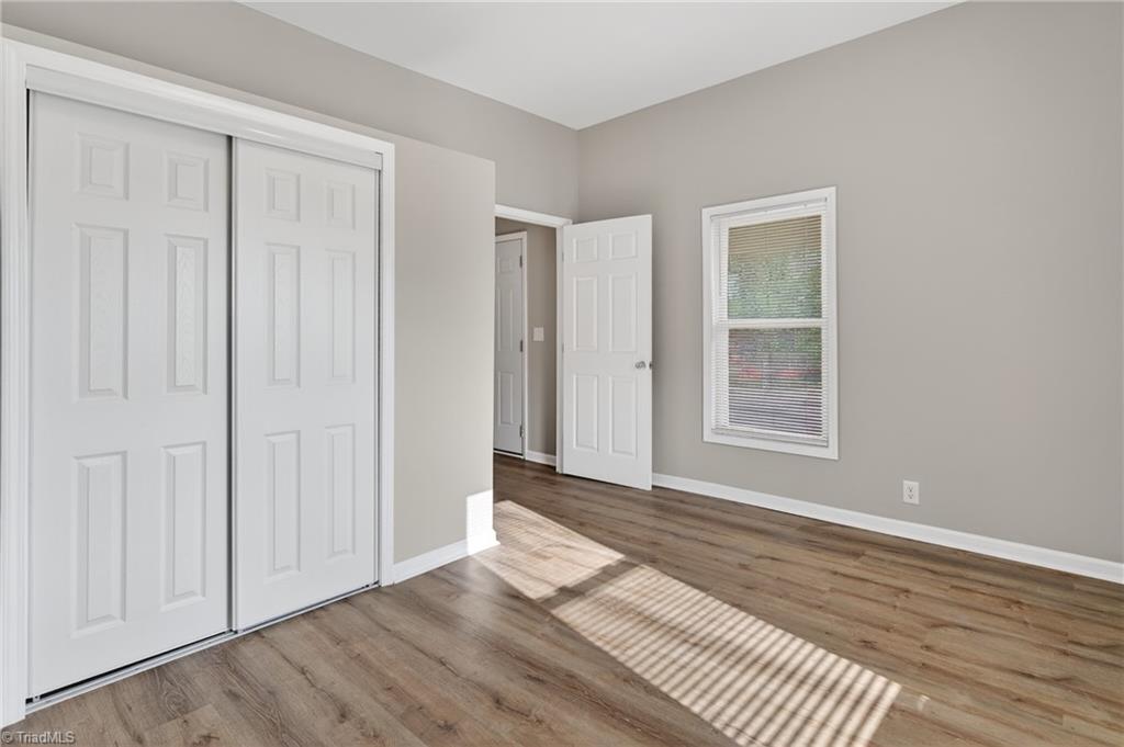 811 Vail Avenue High Point, NC 27260 - Photo 13 of 28