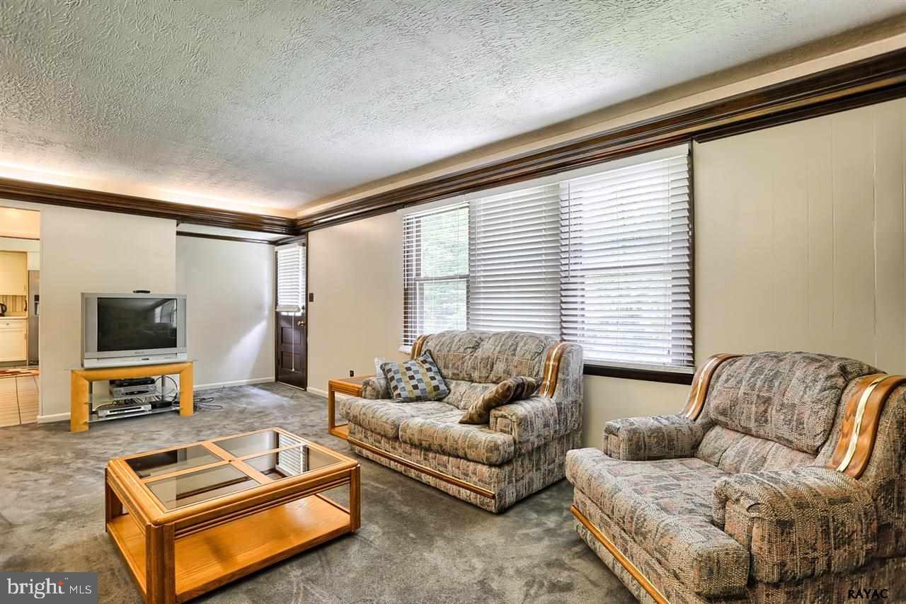 750 Plymouth Road York, PA 17402 - Photo 14 of 36 Gallery Image 14