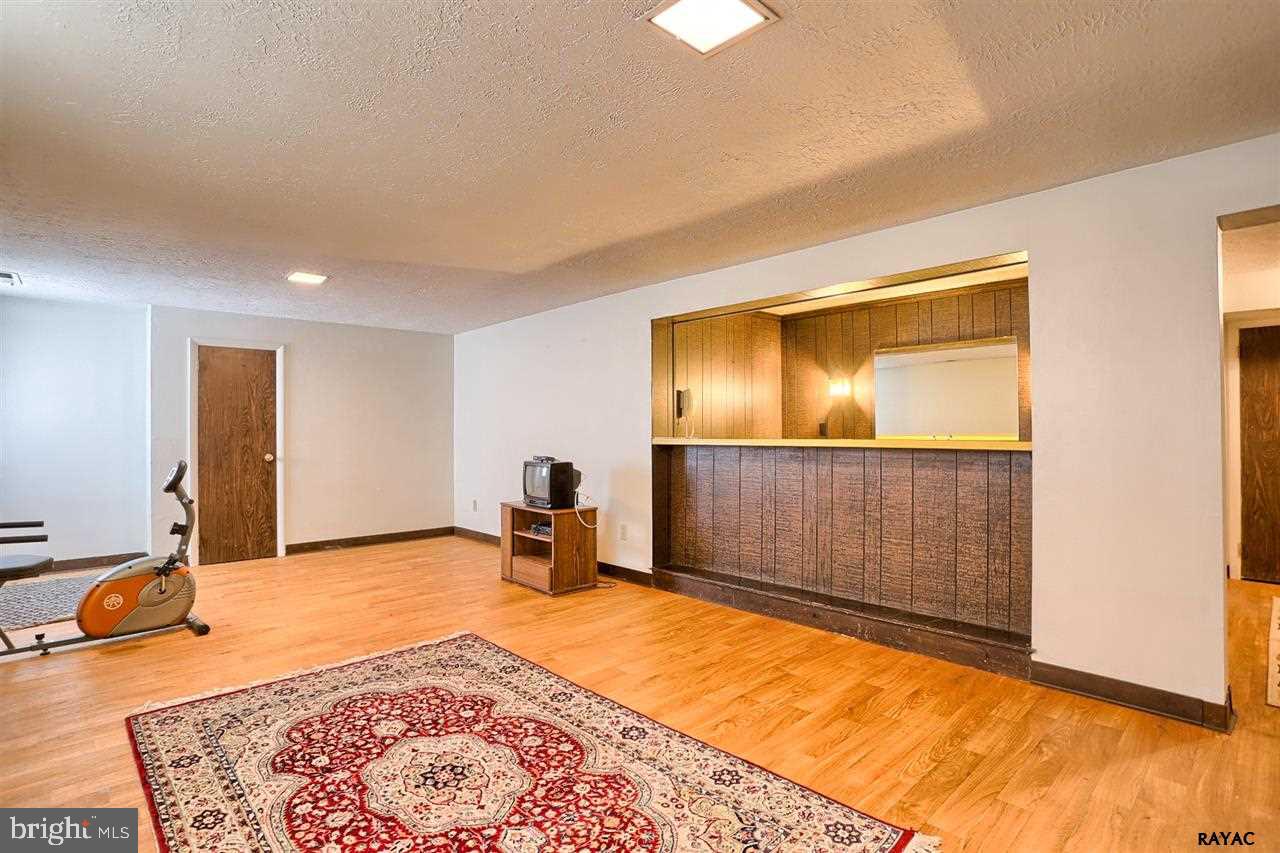 750 Plymouth Road York, PA 17402 - Photo 23 of 36 Gallery Image 23