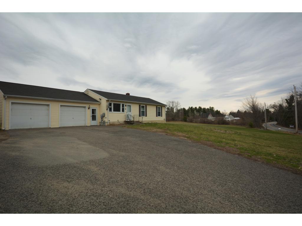 22 Harvey Road Londonderry, NH 03053 - Photo 2 of 13
