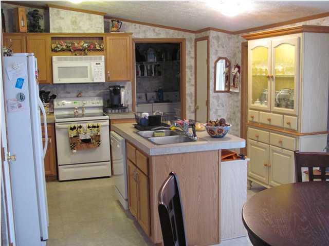 1055 Woodyard Road DeFuniak Springs, FL 32435 - Photo 4 of 19 Gallery Image 4