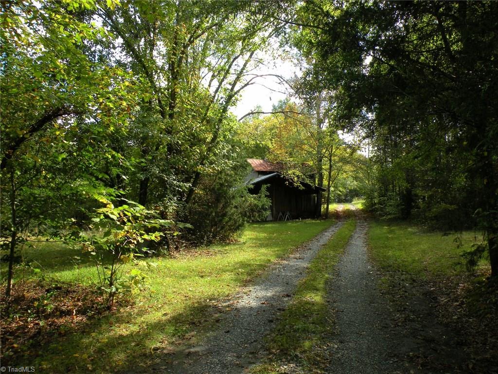 1134 Rosebud Road Walnut Cove, NC 27052 - Photo 23 of 26 Outbuilding