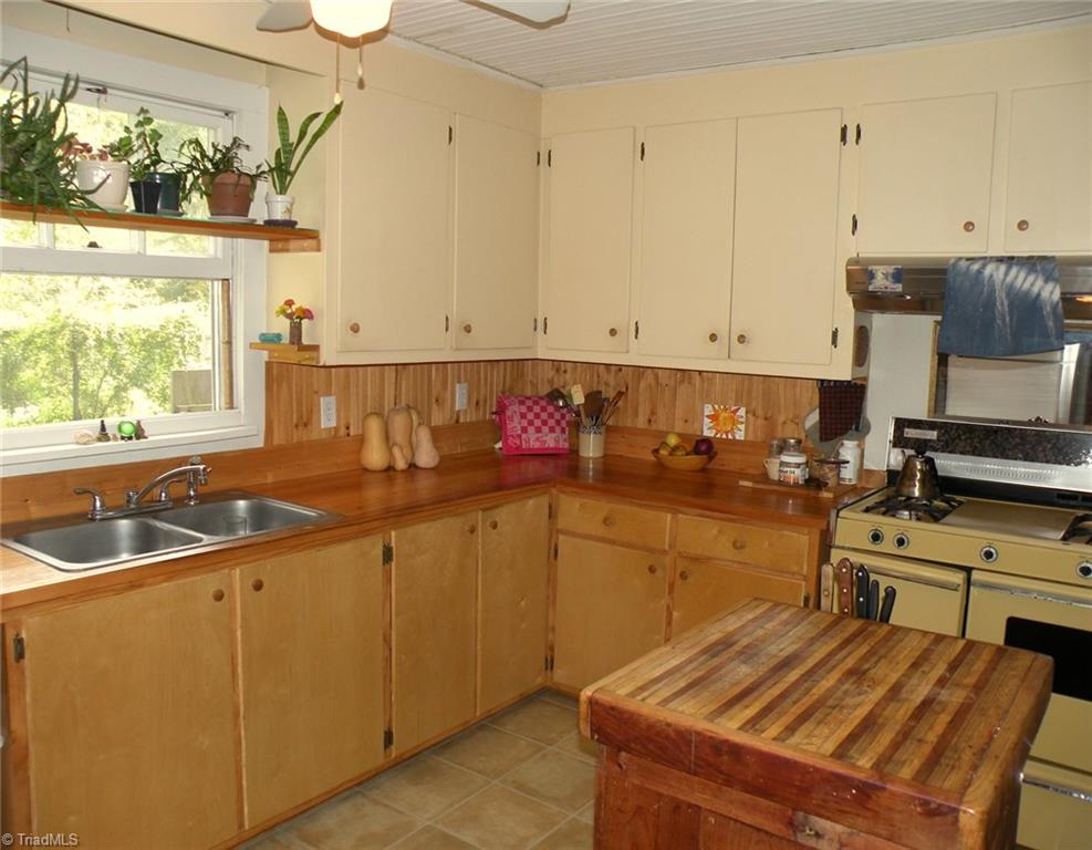 1134 Rosebud Road Walnut Cove, NC 27052 - Photo 7 of 26 Kitchen