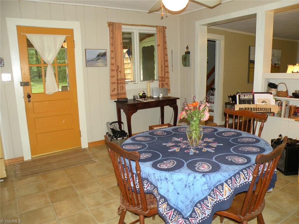 1134 Rosebud Road Walnut Cove, NC 27052 - Photo 10 of 26 Dining Area
