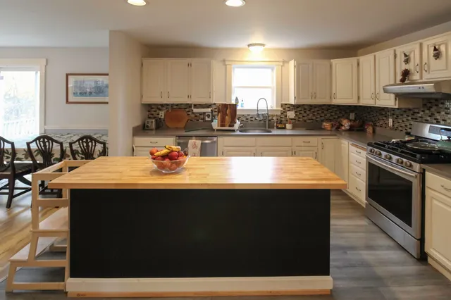 $3,500 | 10 Kelley Road, Madbury, NH 03823