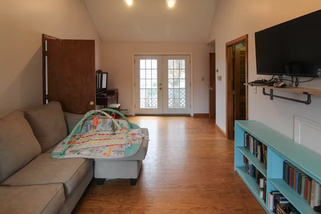 $3,500 | 10 Kelley Road, Madbury, NH 03823