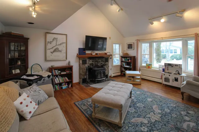 $3,500 | 10 Kelley Road, Madbury, NH 03823