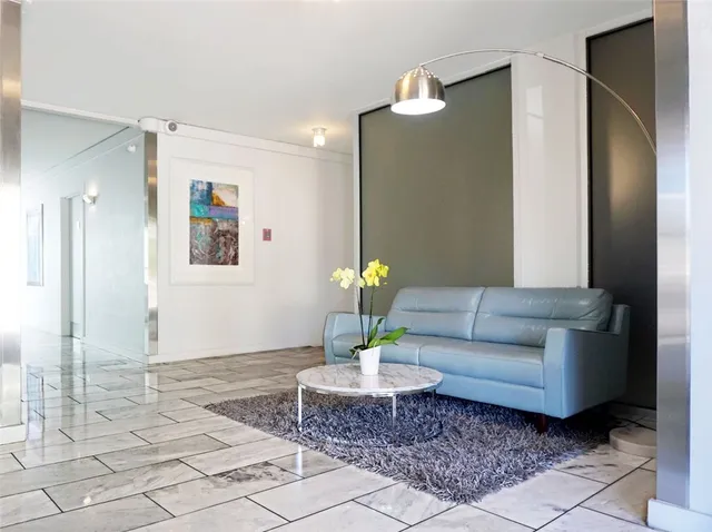 $2,850 | 1212 Guadalupe Street, Unit 402, Austin, TX 78701