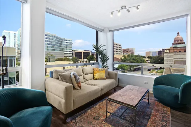$2,850 | 1212 Guadalupe Street, Unit 402, Austin, TX 78701