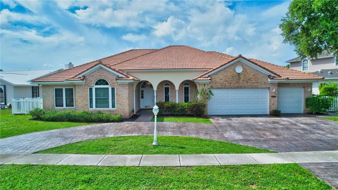 7500 Fairway Trail Boca Raton, FL 33487 - Photo 7 of 47 Photo 7