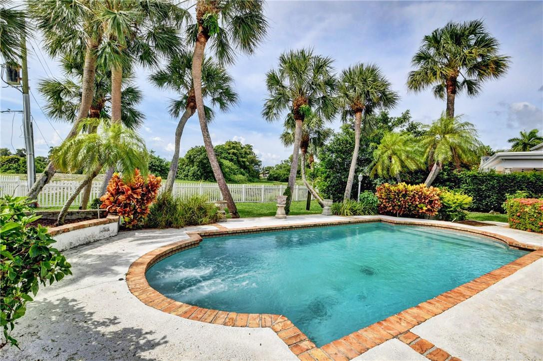 7500 Fairway Trail Boca Raton, FL 33487 - Photo 9 of 47 Photo 9