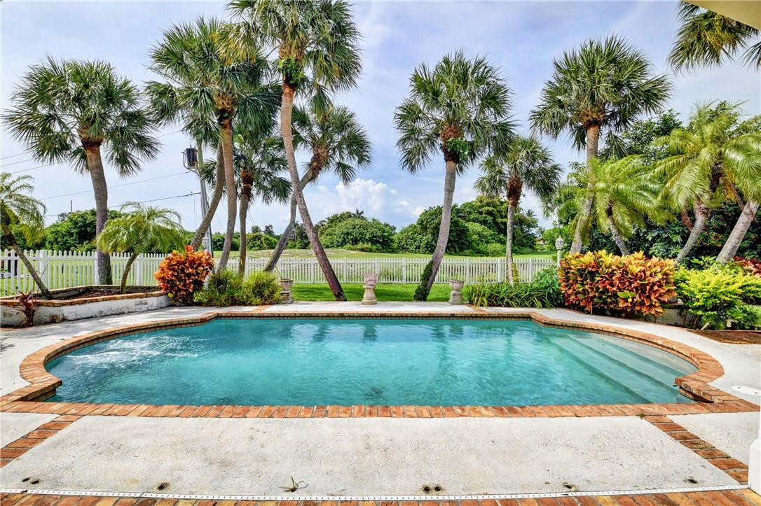 7500 Fairway Trail Boca Raton, FL 33487 - Photo 10 of 47 Photo 10