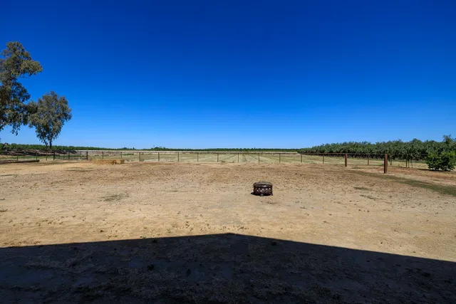 $1,650,000 | 19206 Bloss Avenue, Hilmar, CA 95324