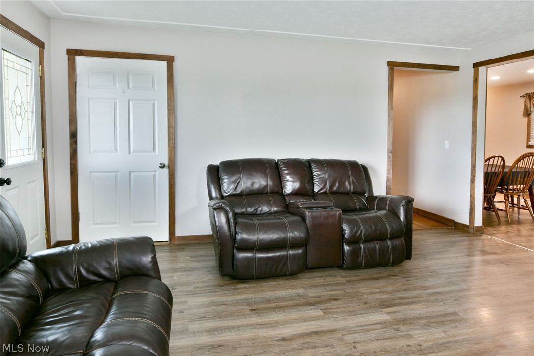 6556 Ridge Road Cortland, OH 44410 - Photo 9 of 50